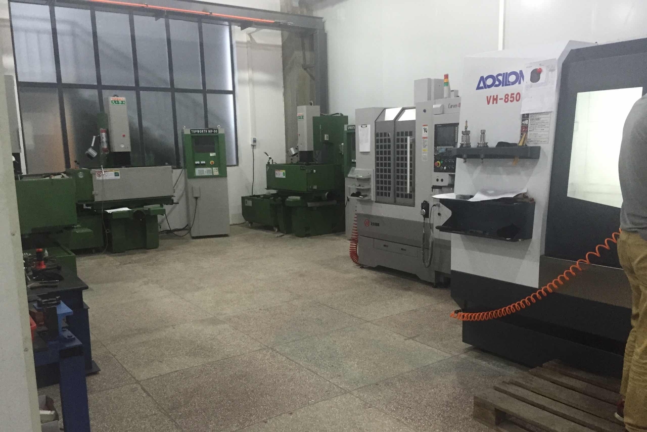 东莞市振益塑胶有限公司图2