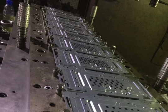 东莞市强品金属制品有限公司图7