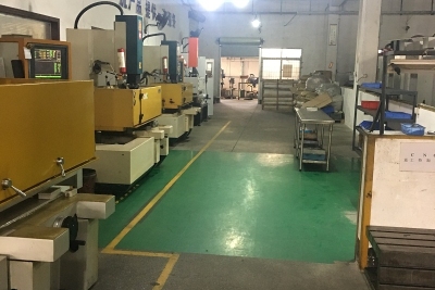 东莞市清溪明锐模具厂图3