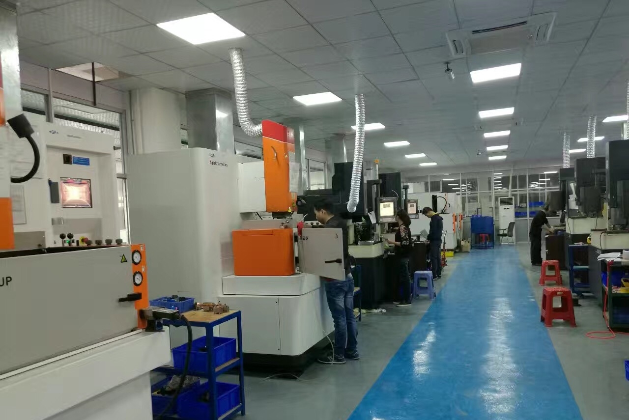 东莞市冠鸿精密模具有限公司图7