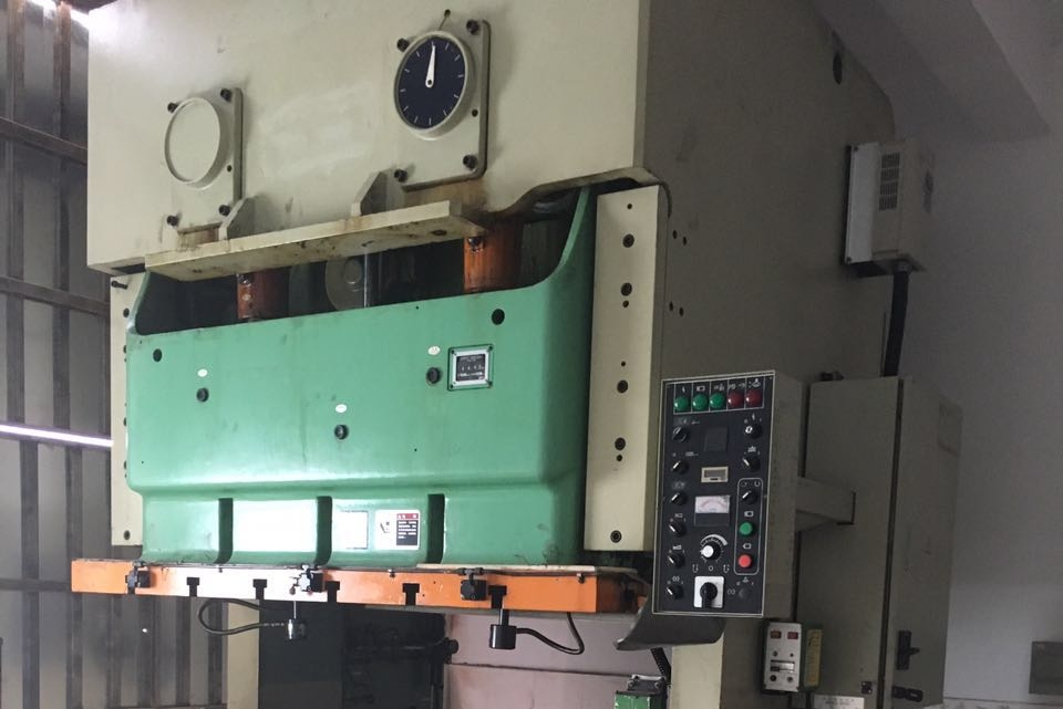 东莞市石碣良品模具加工厂图3