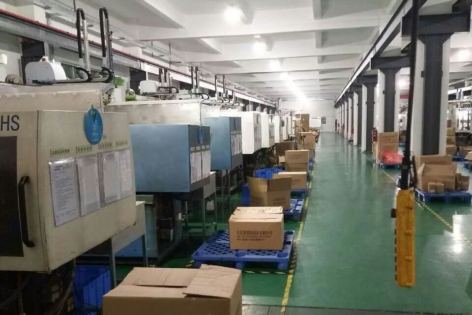 东莞市汇亿鑫塑胶制品有限公司图片5