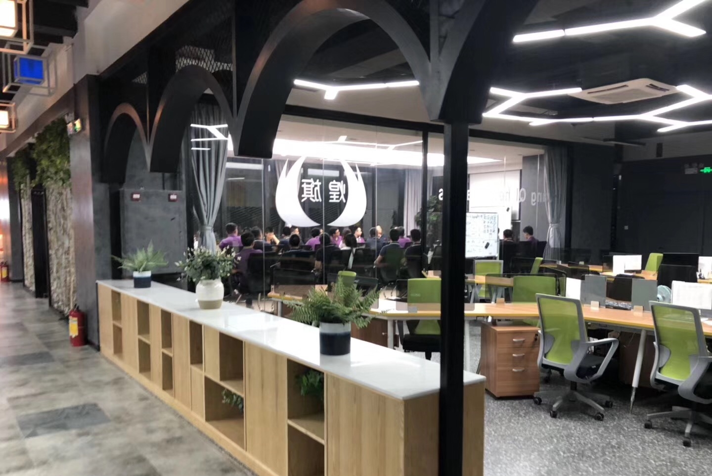 东莞市强劲煌旗餐饮管理服务有限公司图2