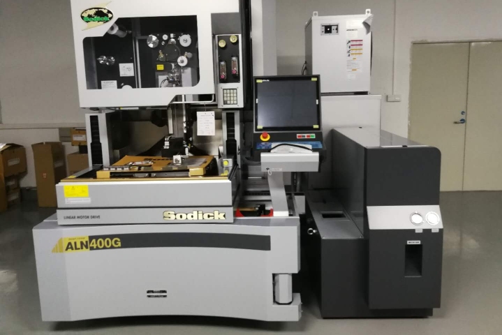 深圳市鑫创五金模具有限公司图2