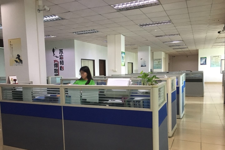 东莞运宏模具有限公司图9