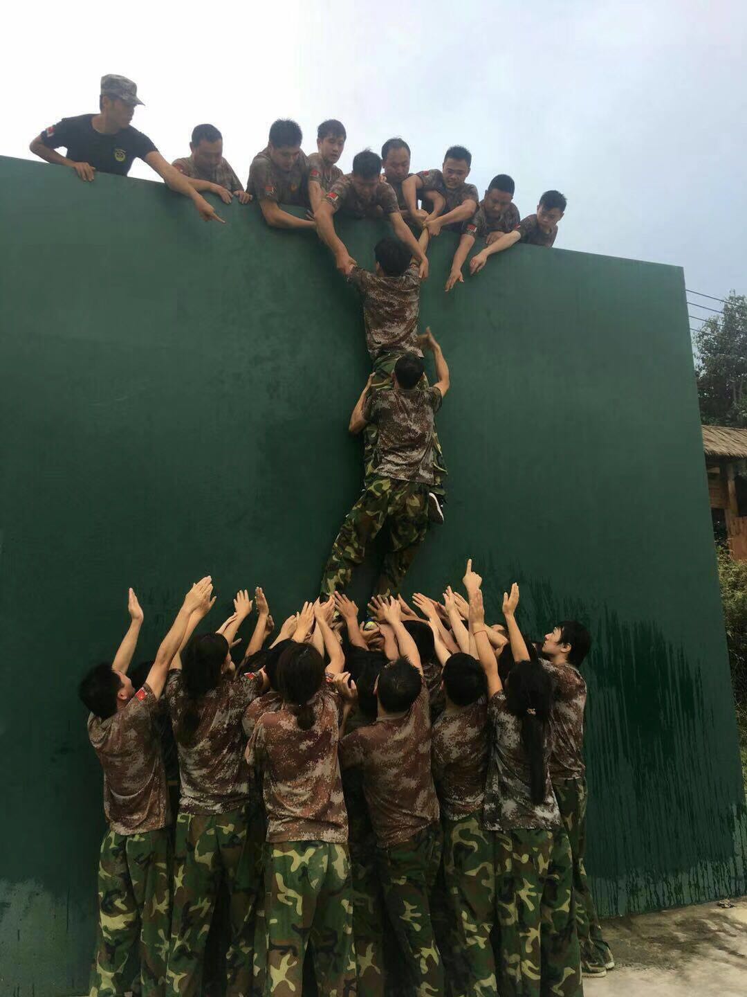 广东东君照明有限公司图6