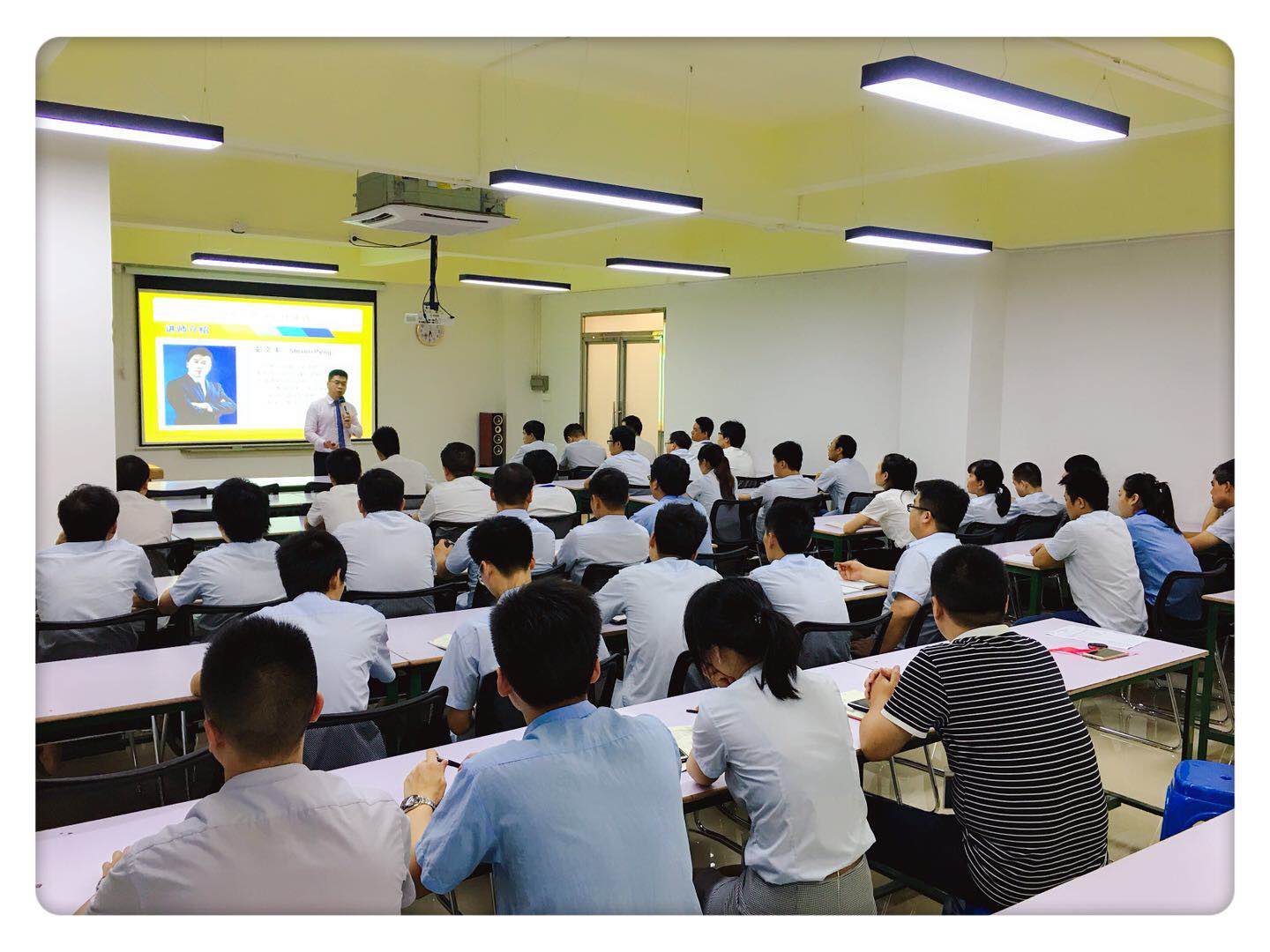 东莞市锦洲塑胶制品有限公司图3