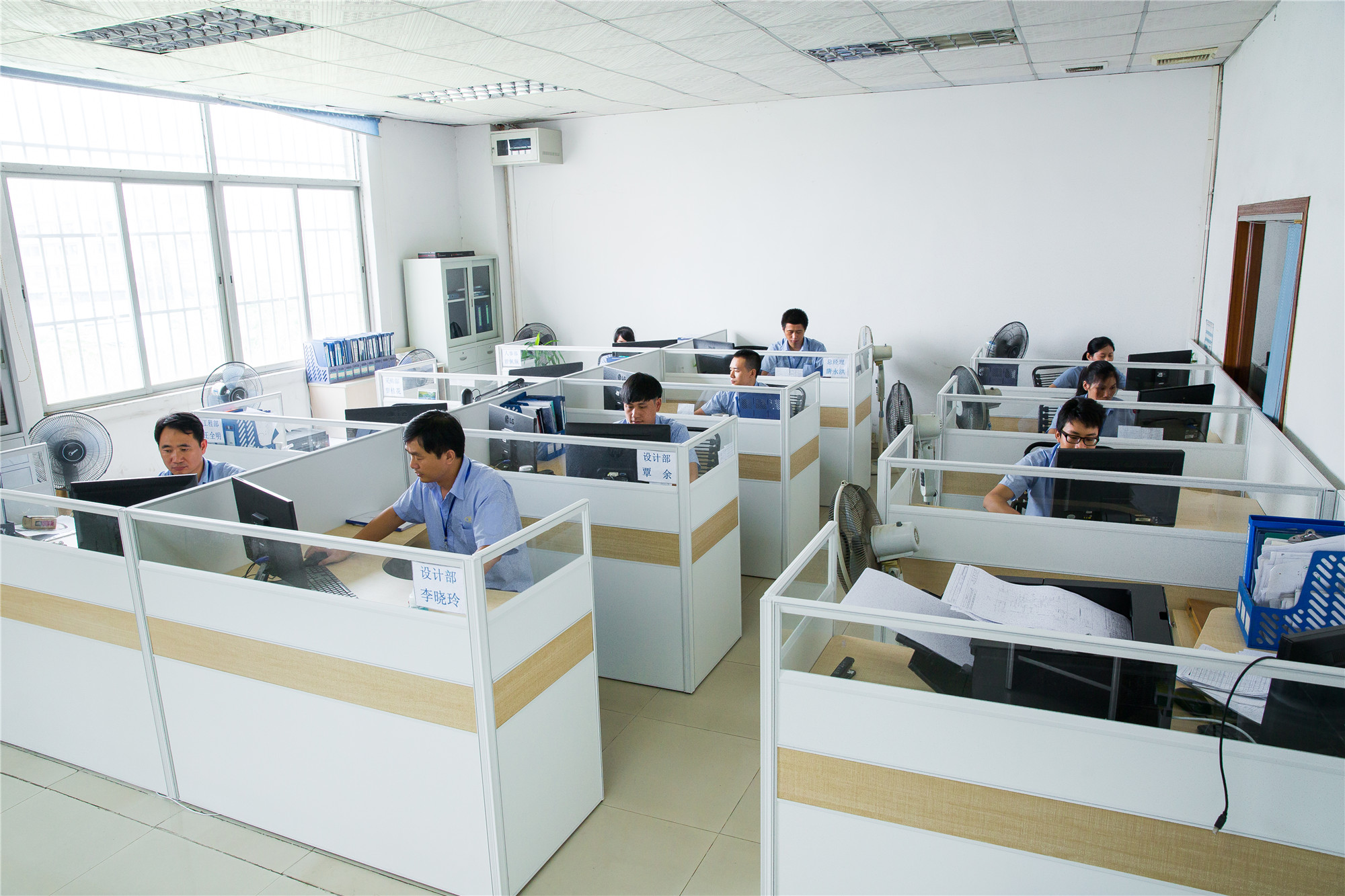 东莞勇超塑胶模具科技有限公司图2