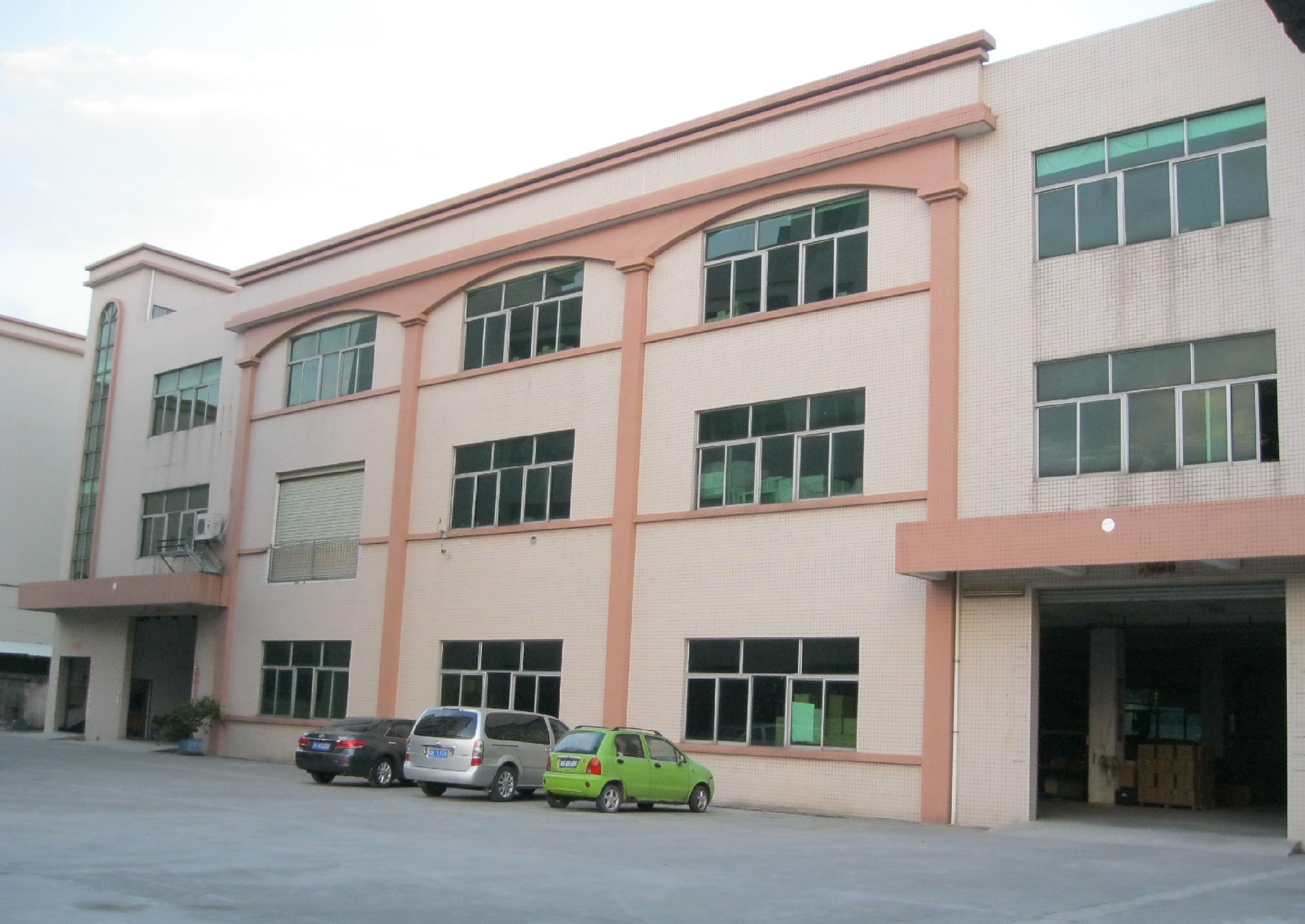 东莞市侑鑫五金塑胶制品有限公司图2