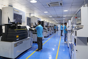 深圳市鑫荣精工科技有限公司图3