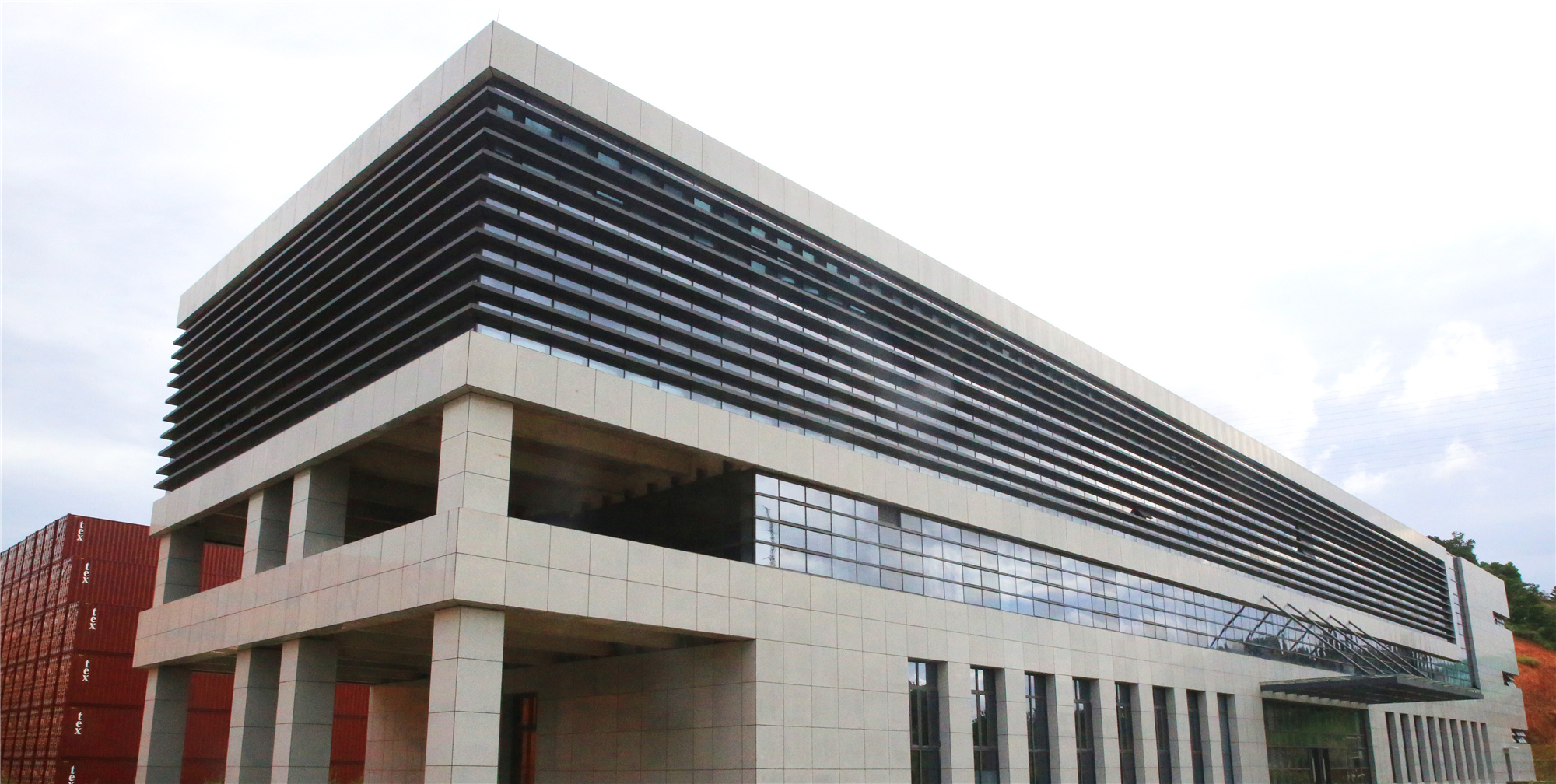 东莞南方中集物流装备制造有限公司图2