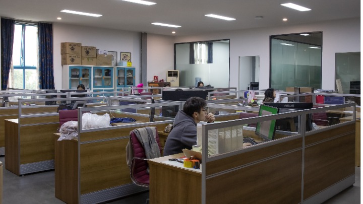 东莞市盛驰家居有限公司图4