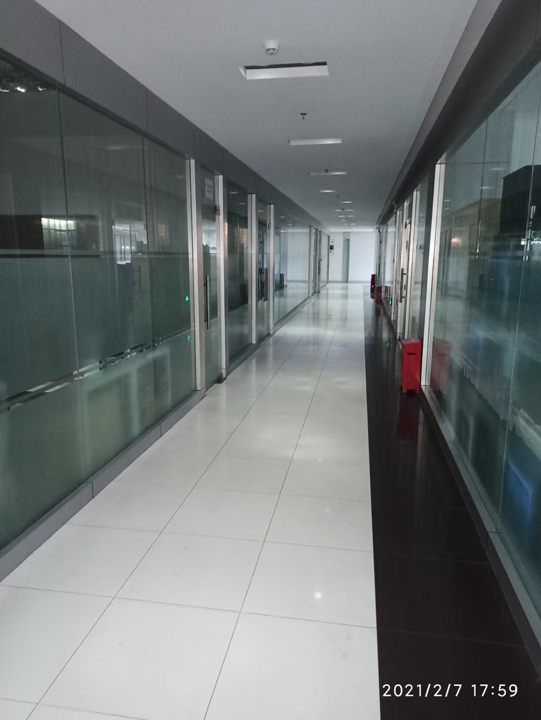 英华利汽车模具系统（深圳）有限公司图1