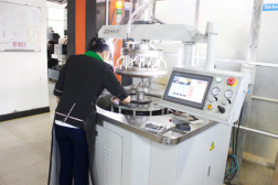 东莞市首创五金电子有限公司图9