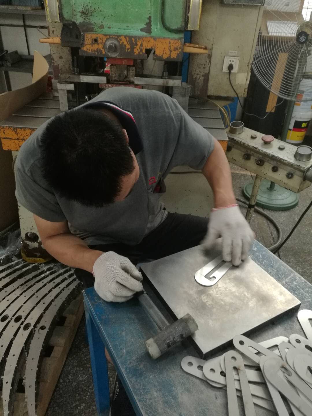 东莞市裕基清洁器材有限公司图4