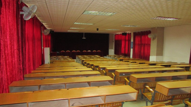 东莞市寮步龙光外国语学校图6