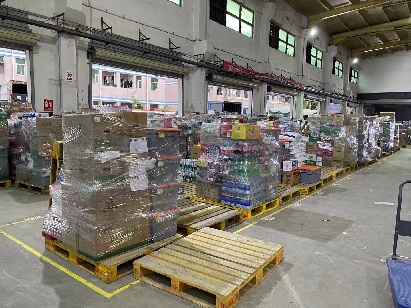 东莞市鑫洁汽贸有限公司图6