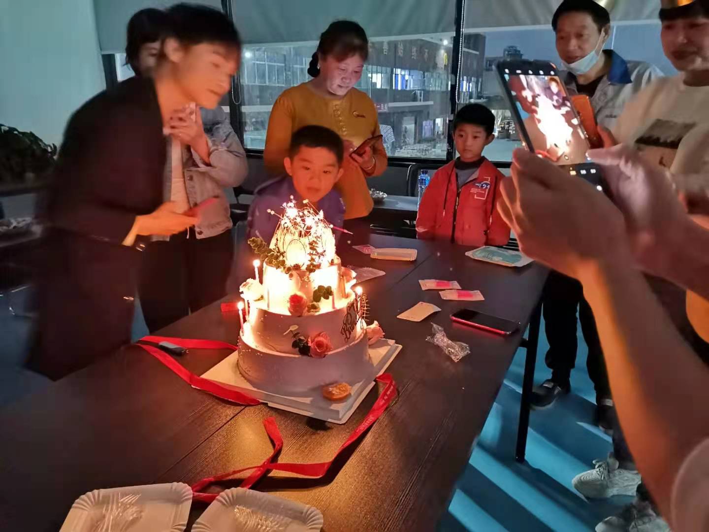 东莞市创鑫鸿盛实业有限公司图6