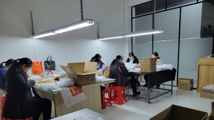 东莞市厚安箱包配件有限公司图5