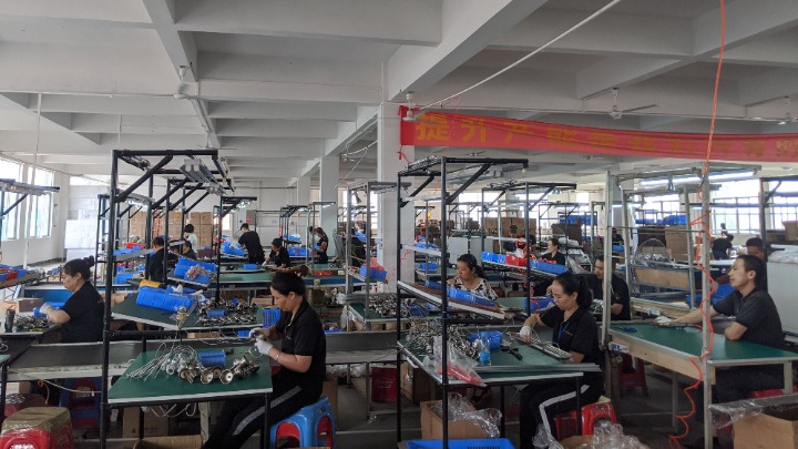 广东隆琪照明科技有限公司图2