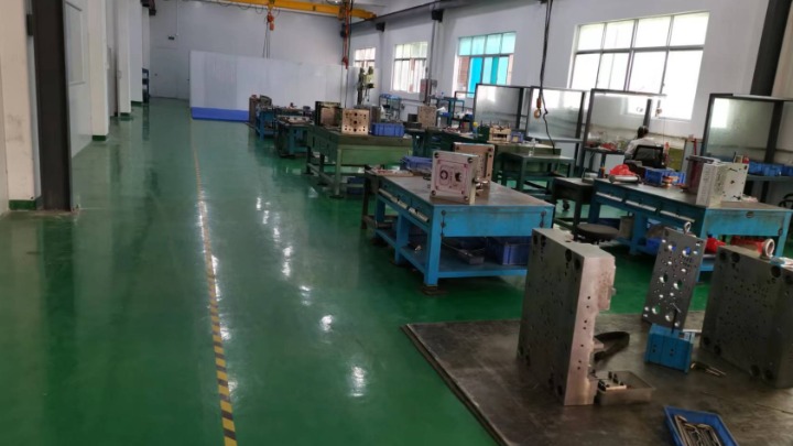 东莞市颐新五金塑胶制品有限公司图4