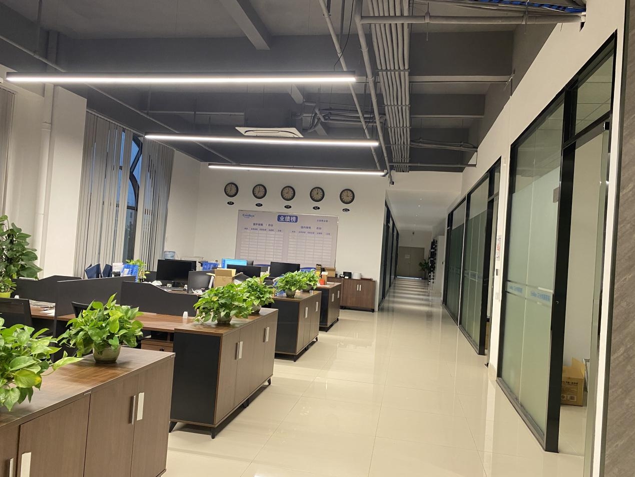 东莞市艾米纳斯照明科技有限公司图2