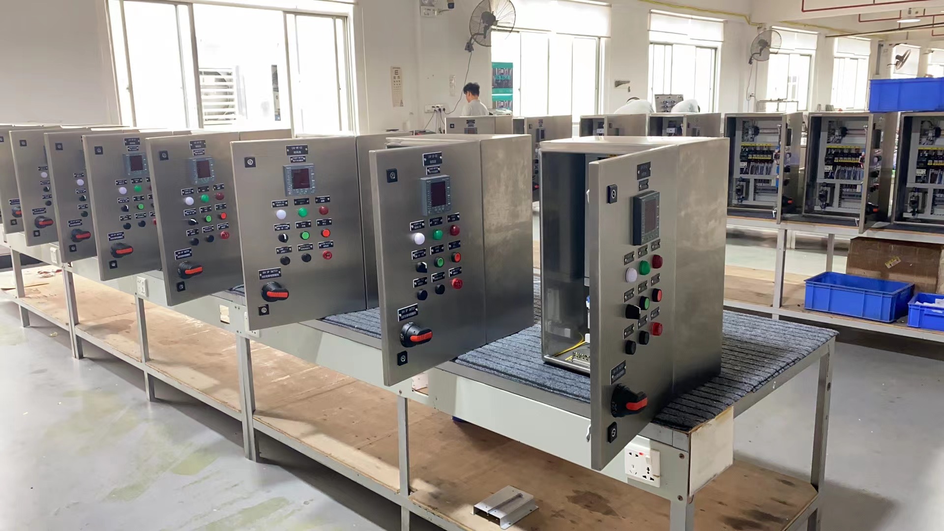 东莞市均飞五金电器有限公司图3