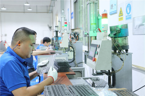 东莞市欣全鑫精密科技有限公司图3