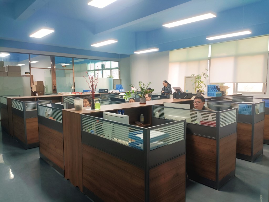 东莞市精欣隆模具制造有限公司图2