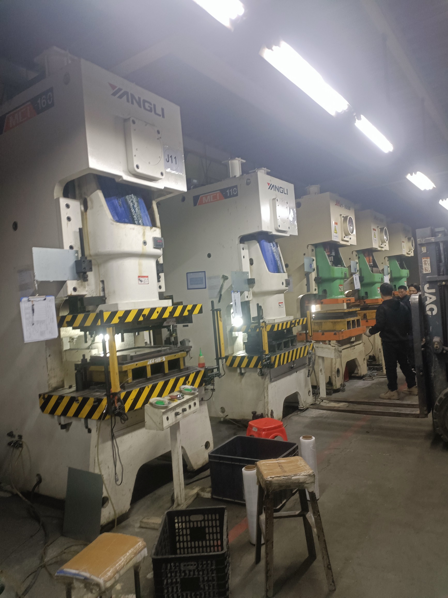 东莞市精欣隆模具制造有限公司图3