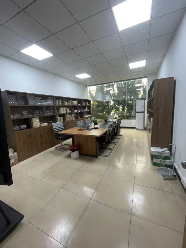 东莞市石碣智仁模具加工厂图3