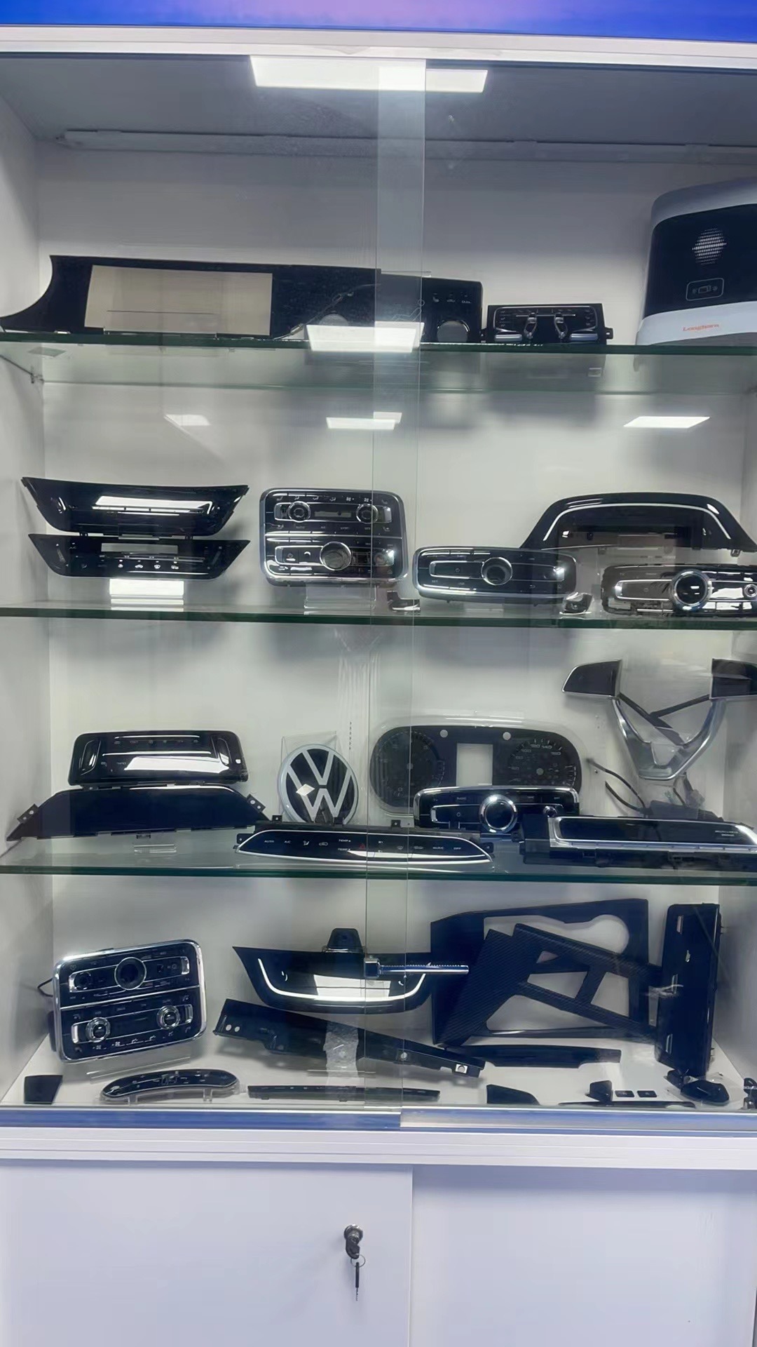 东莞市恒维川塑胶模具科技有限公司图5