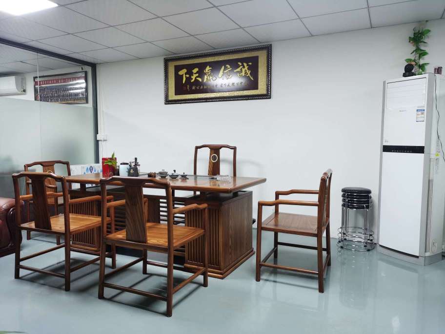 东莞市大朗宏诚模具厂图9