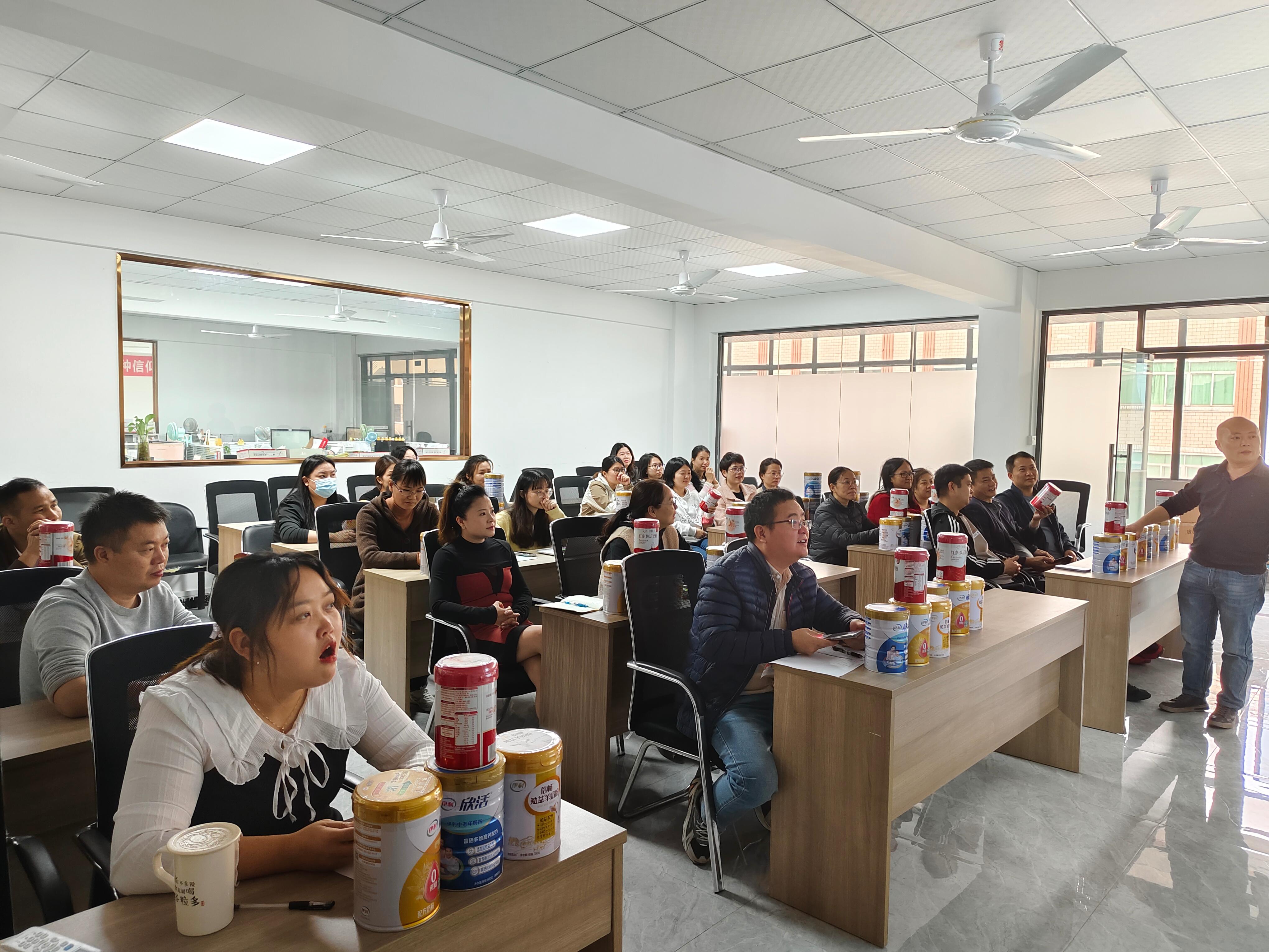 东莞市清辉贸易有限公司图6