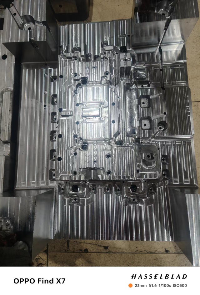 东莞市军盛精密模具科技有限公司图3