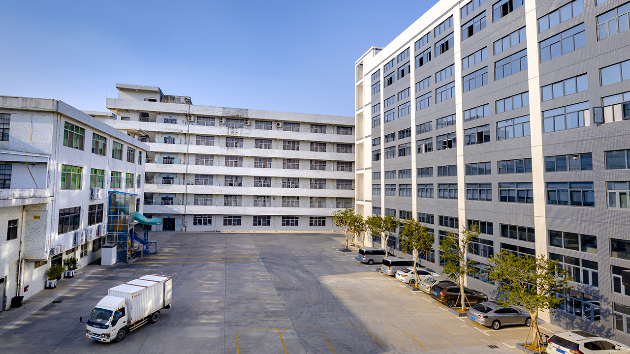 东莞常平桥沥利达箱包袋有限公司图6