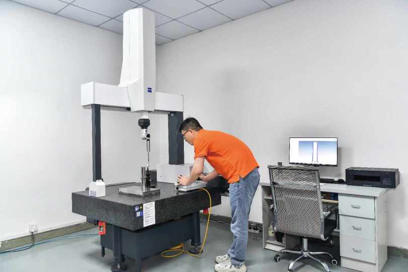 东莞市长安盘鑫模具配件厂图7