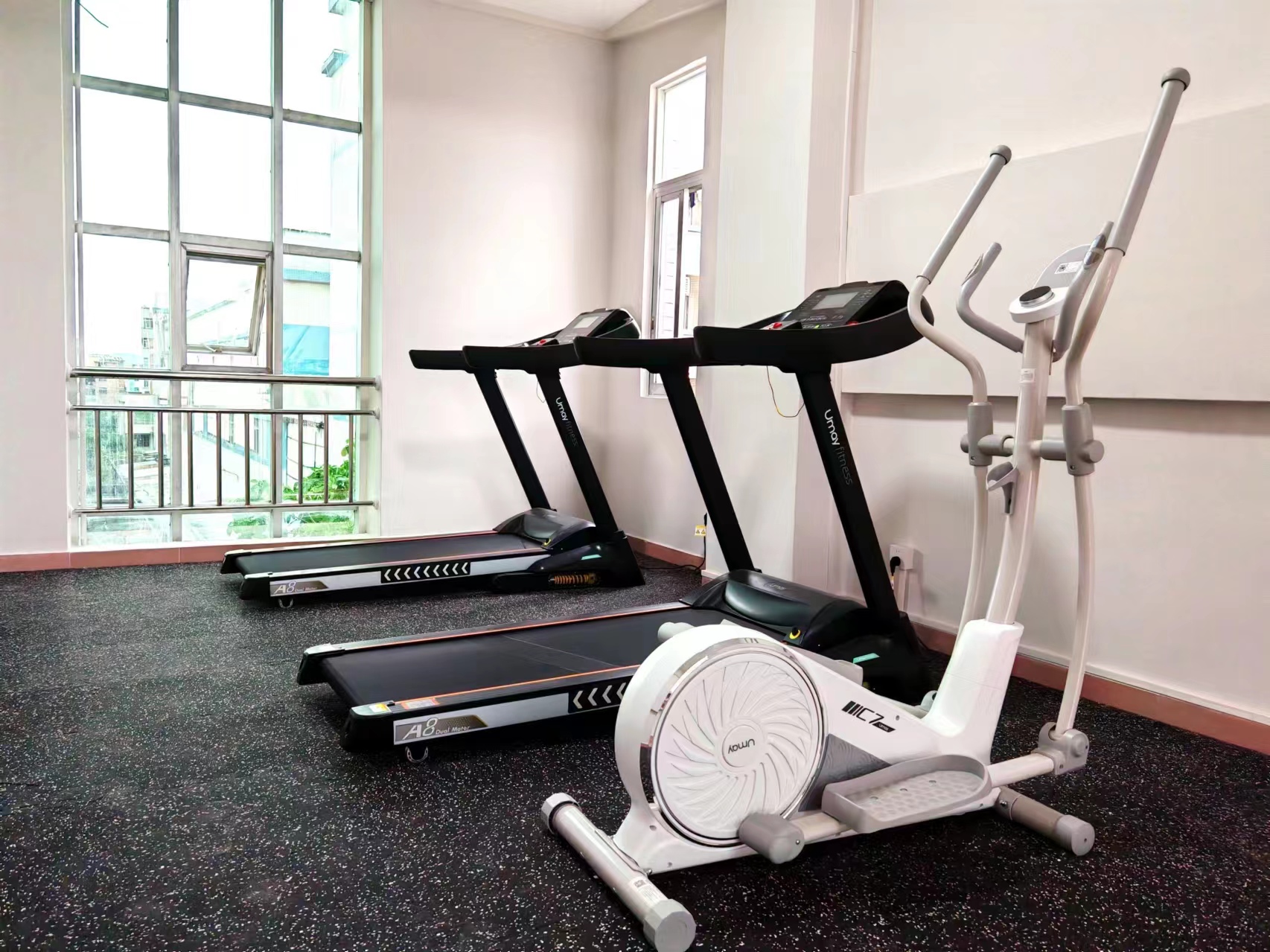 瑞烨世纪（东莞）模具有限公司图7