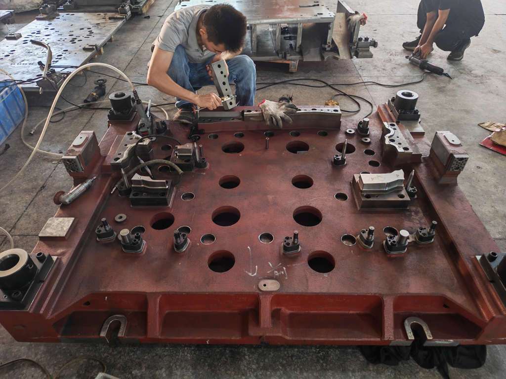 东莞市富利成精密模具有限公司图3