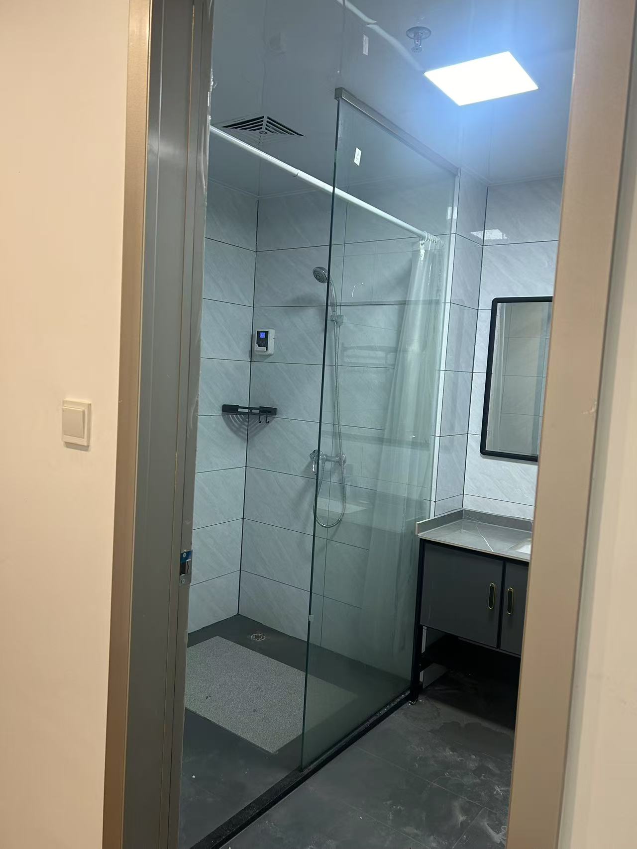 东莞市润飞五金实业有限公司图3