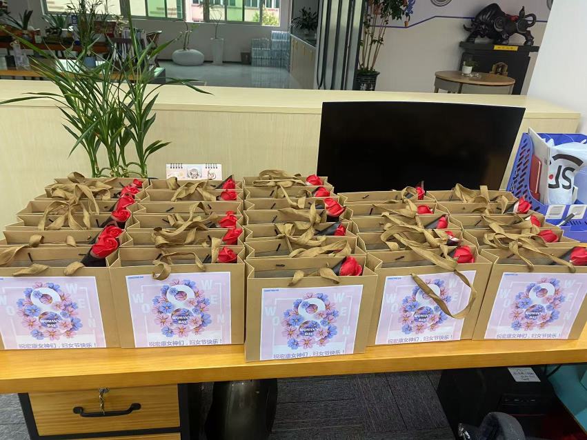 东莞市宏康塑胶五金有限公司图1