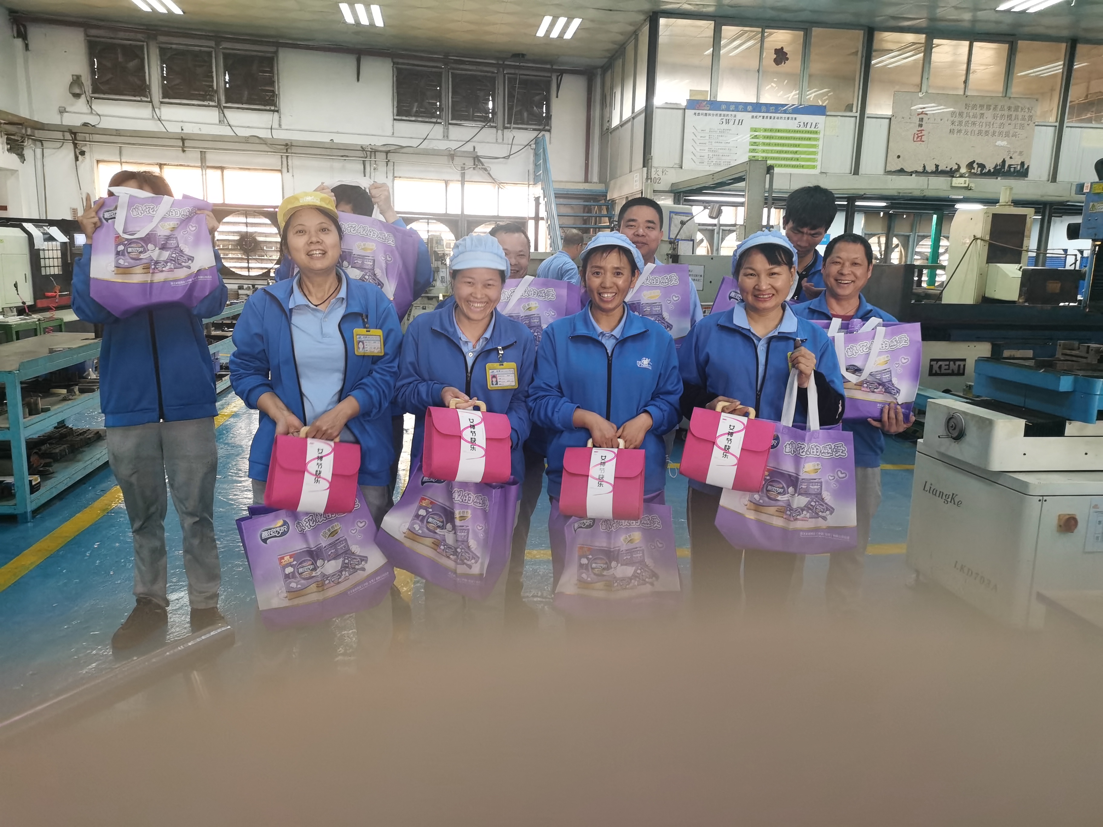 东莞建兴塑胶五金制品有限公司图13