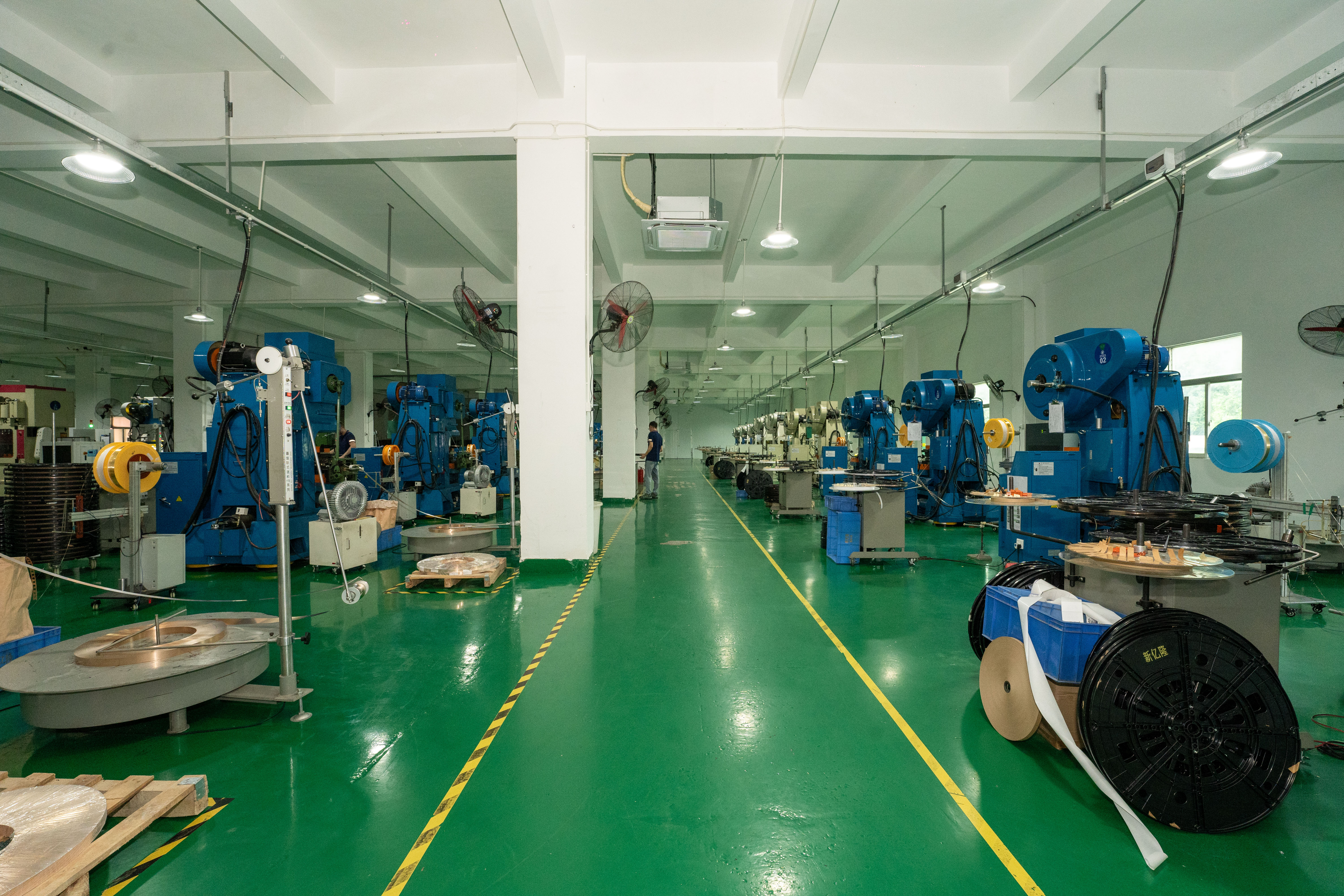 广东新亿隆精密科技有限公司图片11