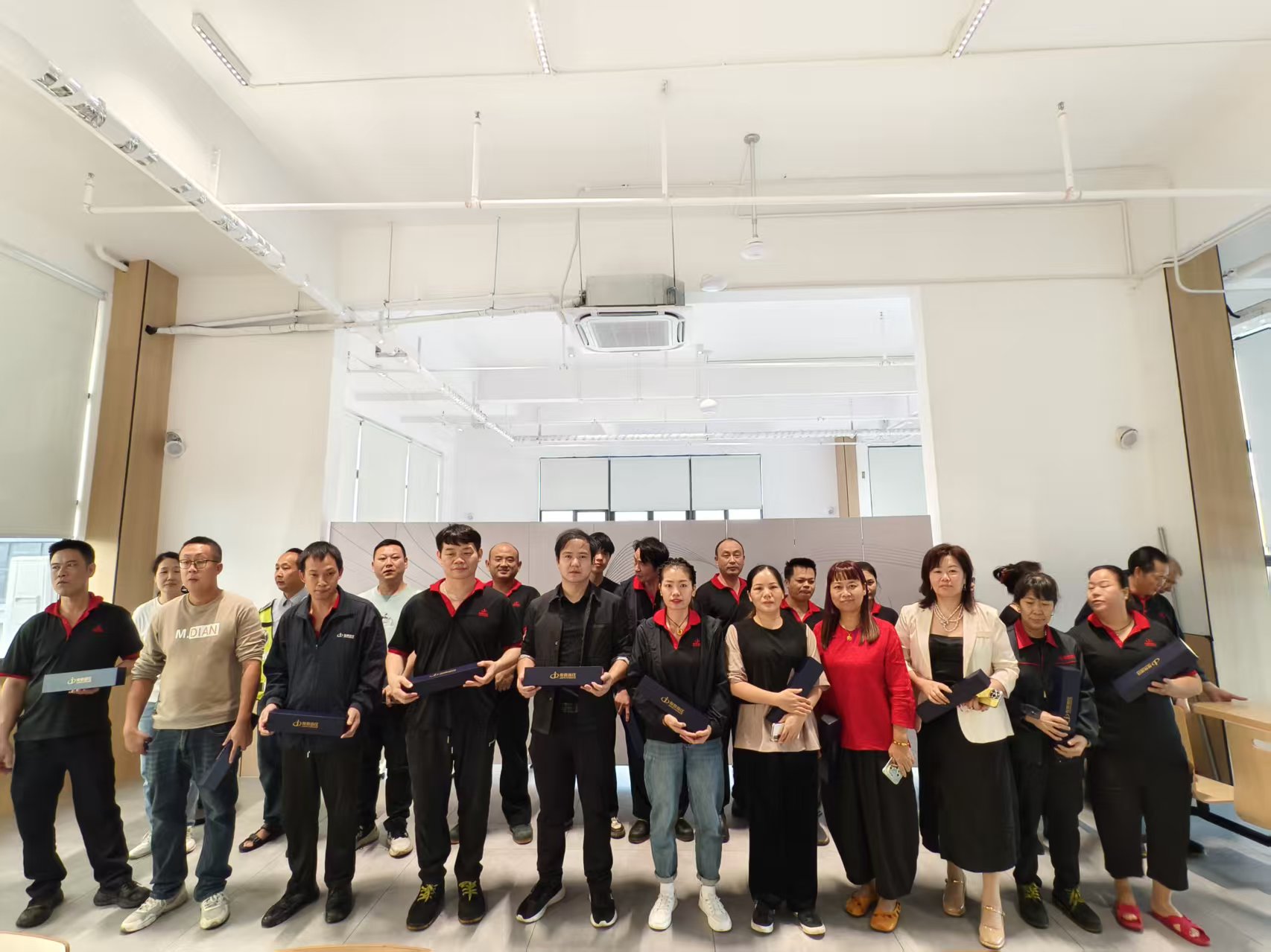 广东俊泰液压科技有限公司图11