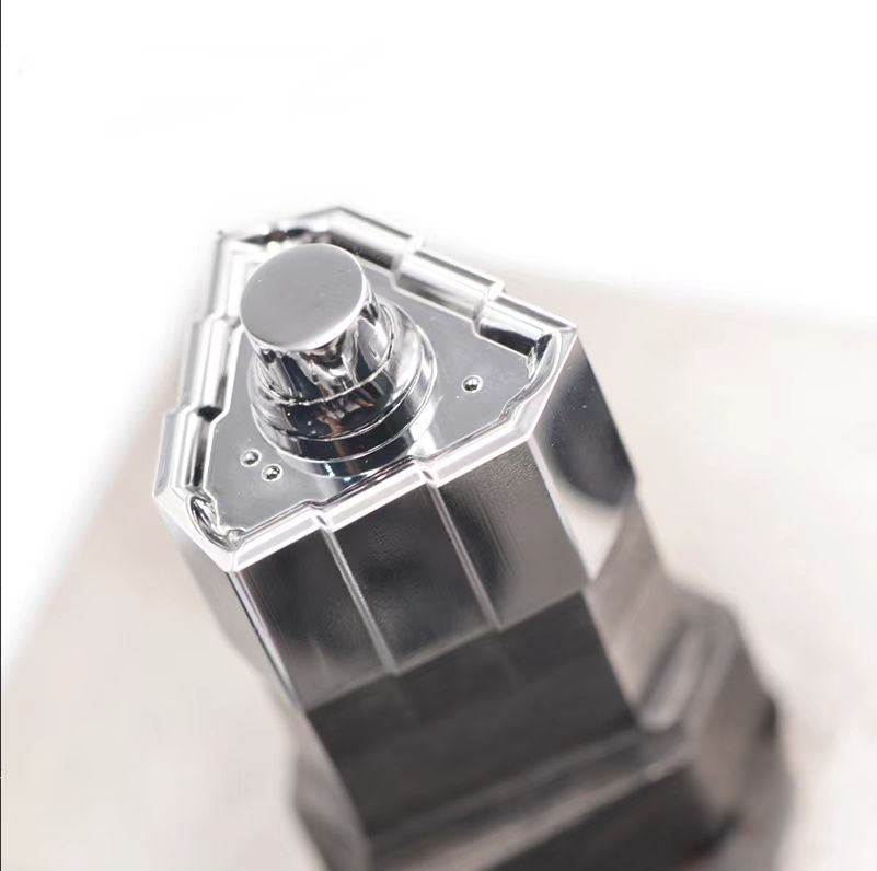 东莞市广型远模具科技有限公司产品图片