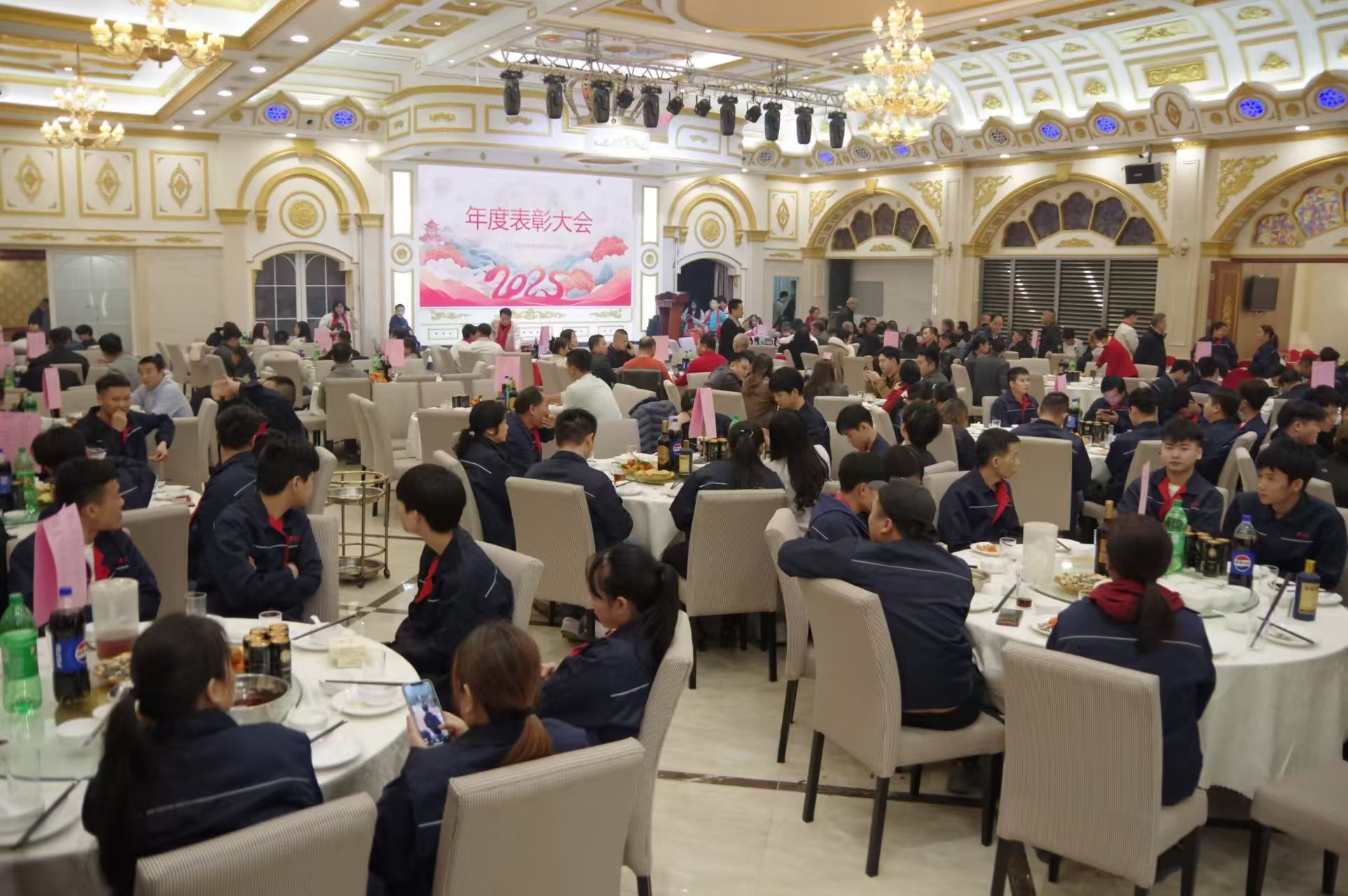 东莞市创新精密塑胶模具有限公司图5