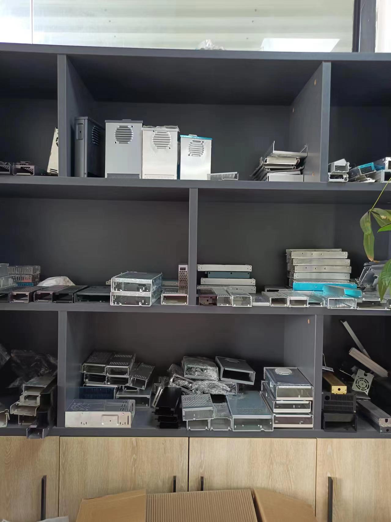 深圳市鑫来旺精密工业有限公司图4