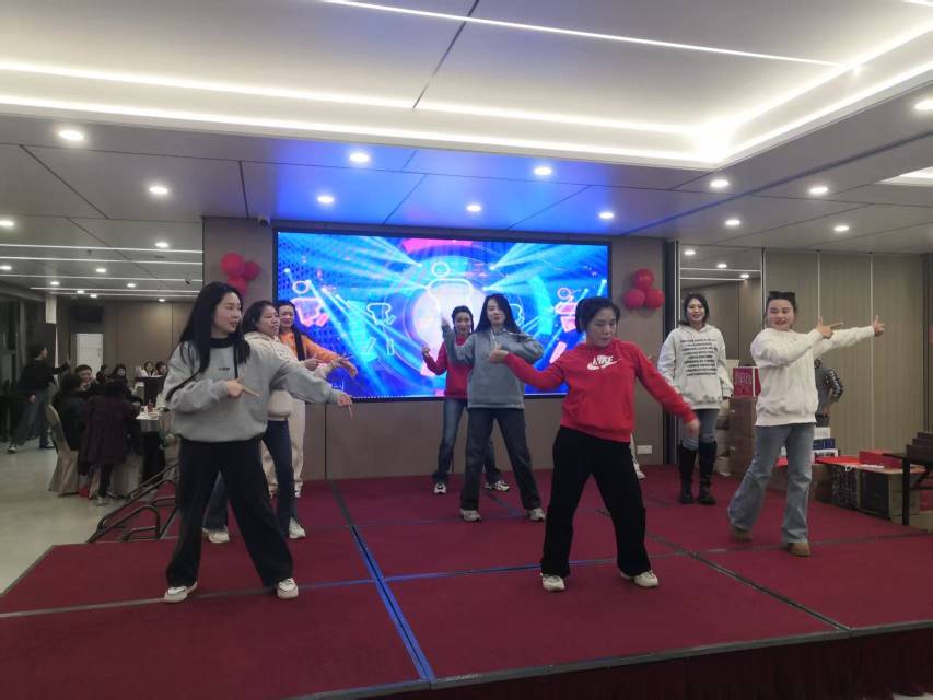 东莞市明杰塑胶五金制品有限公司图7