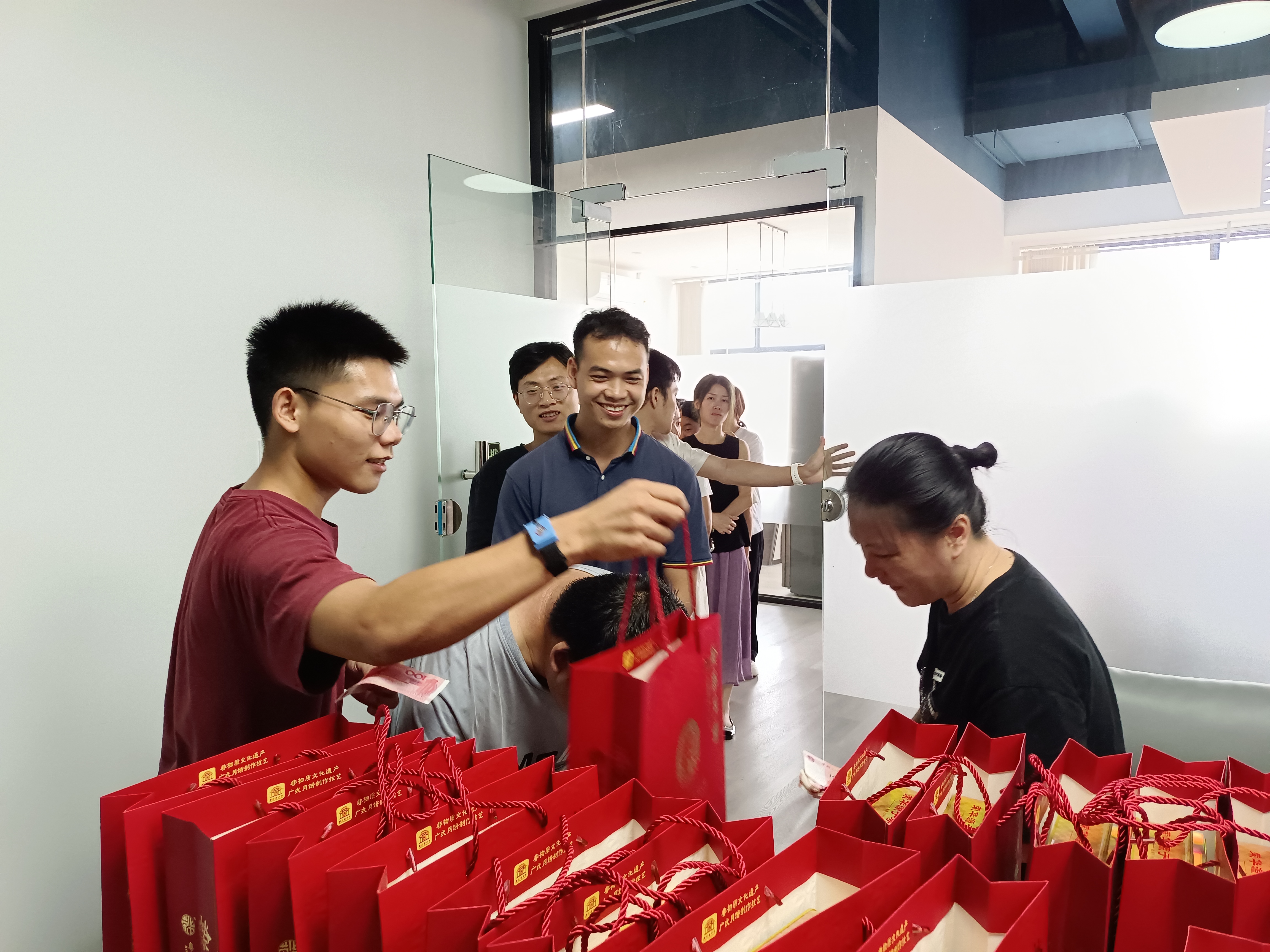 东莞市宇讯电子科技有限公司图8