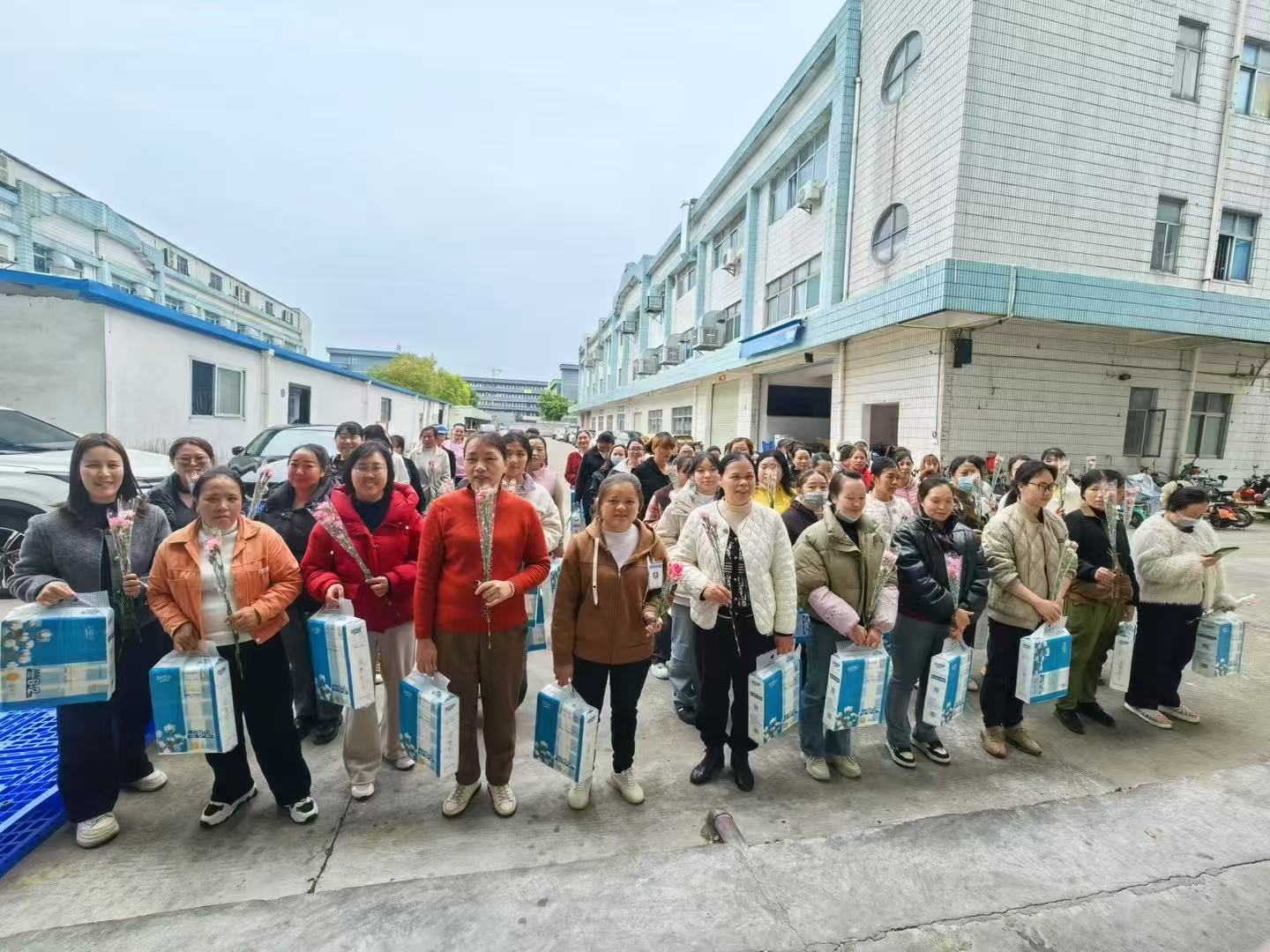 东莞市汇创成塑胶电子科技有限公司图16